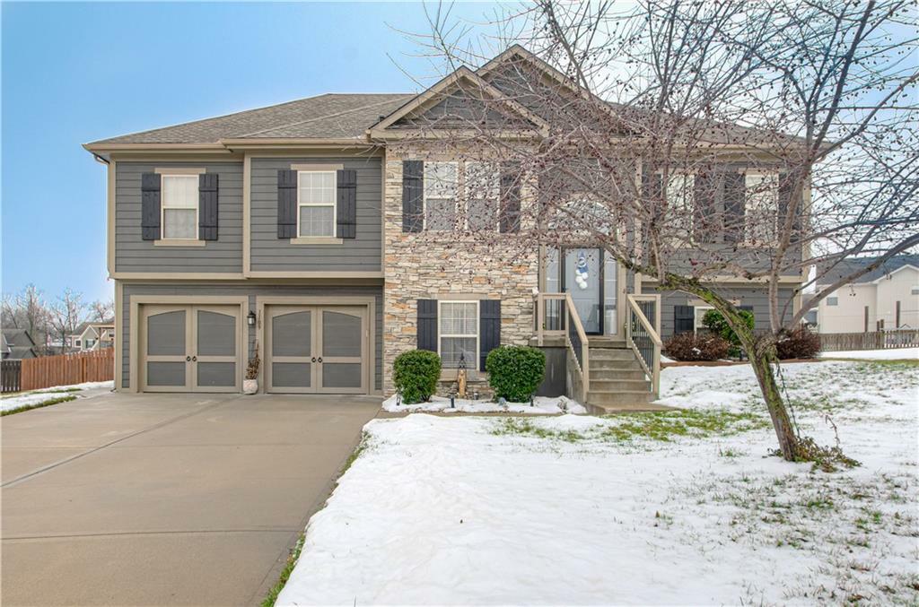 Property Photo:  1109 Rylee Court  MO 64060 