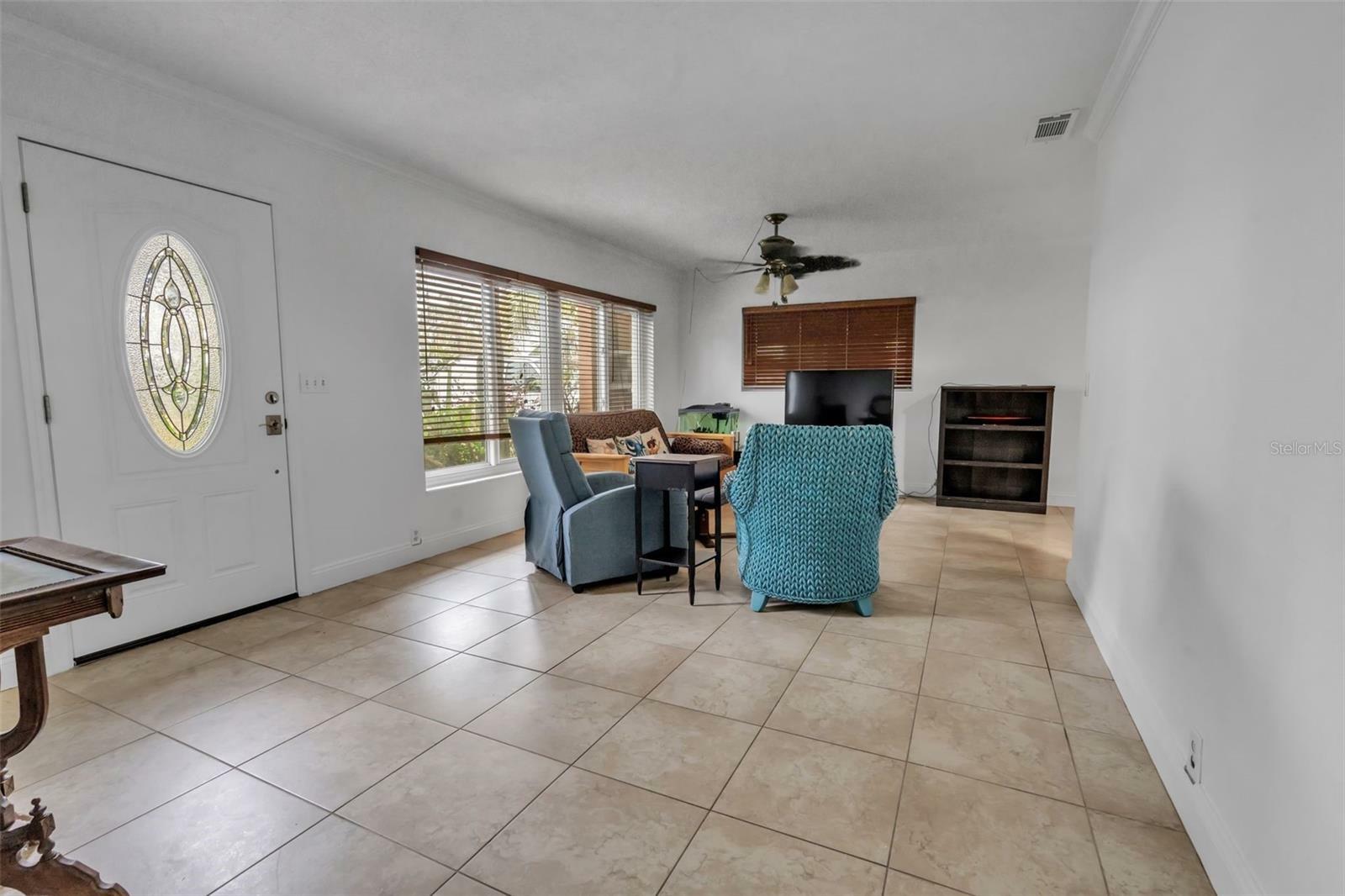 Property Photo:  89 Diane Drive  FL 34698 