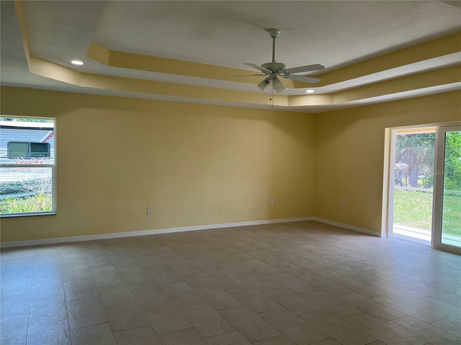 Property Photo:  22235 Albany Avenue  FL 33952 