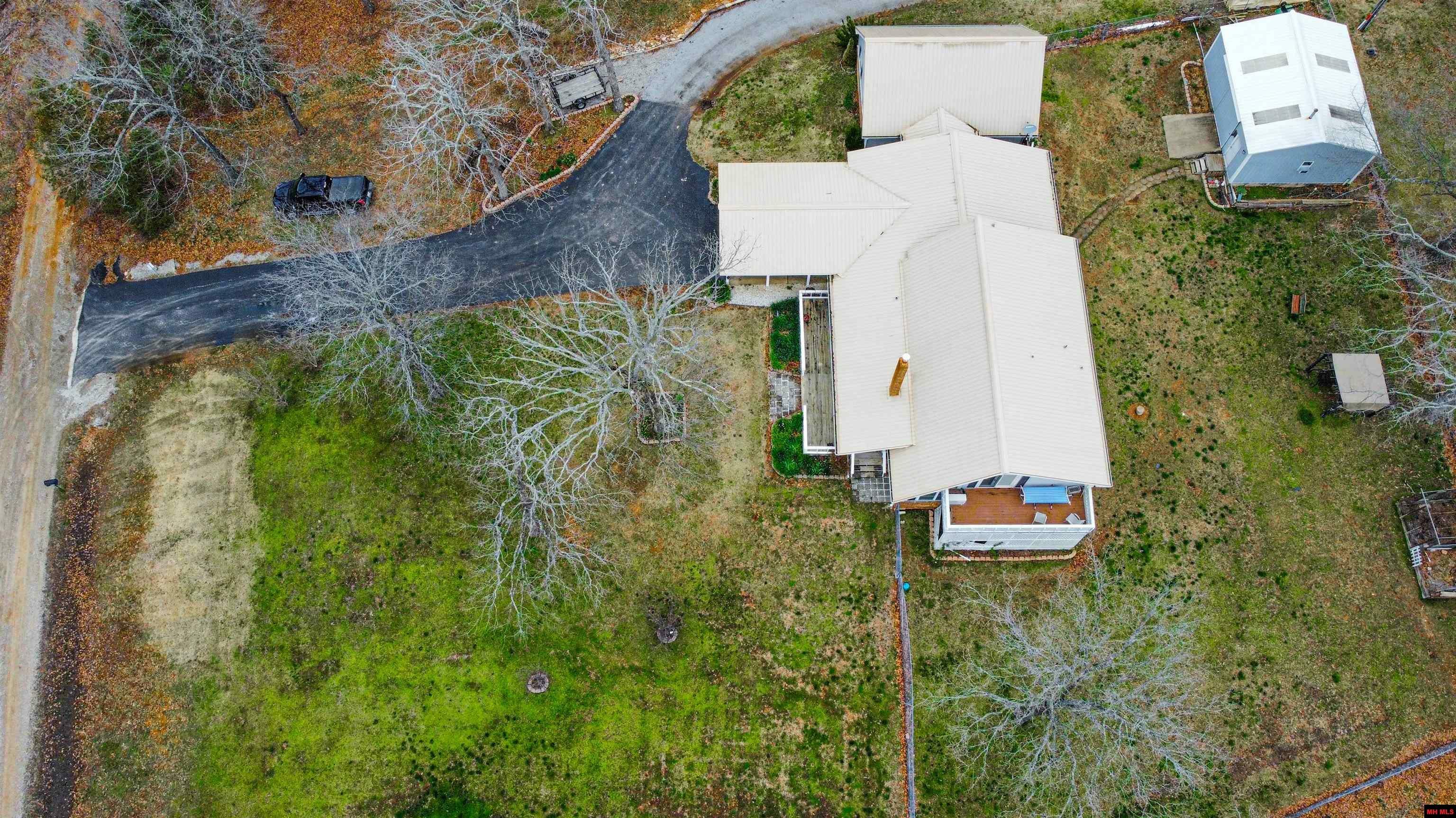 Property Photo:  317 Eden Road  AR 72653 