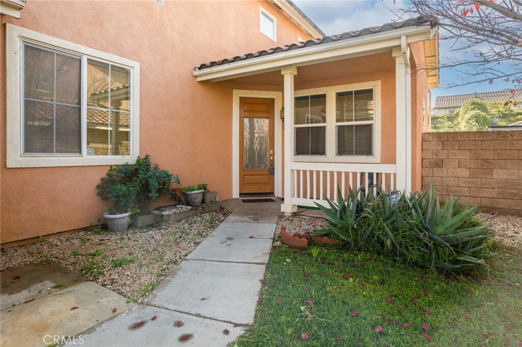 Property Photo:  121 Quartz Lane  CA 92570 