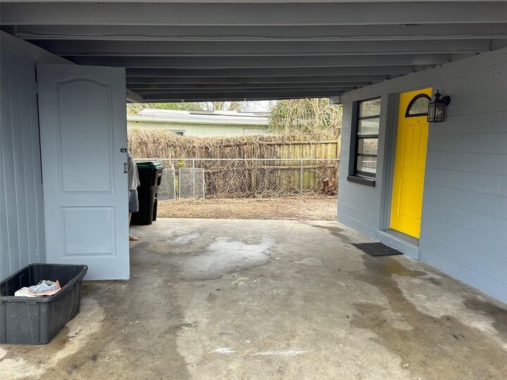 Property Photo:  2020 White Avenue  FL 32806 