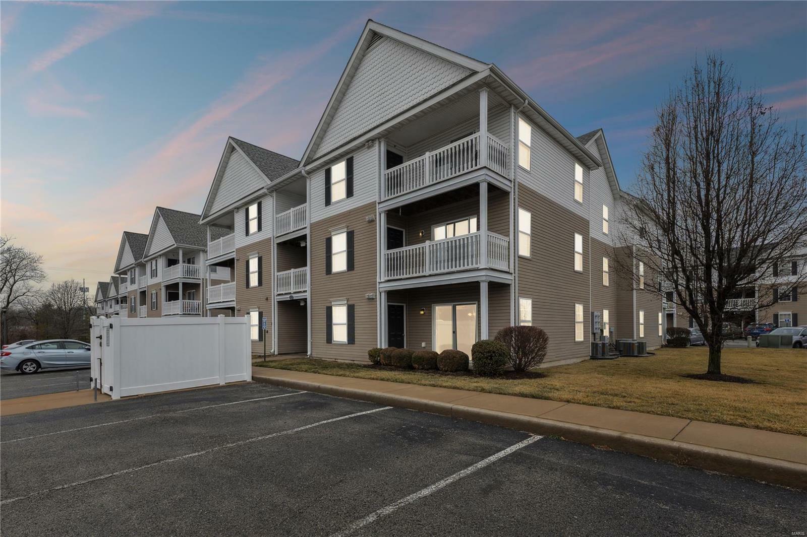 Property Photo: 9751 Newham Drive 11D MO 63123