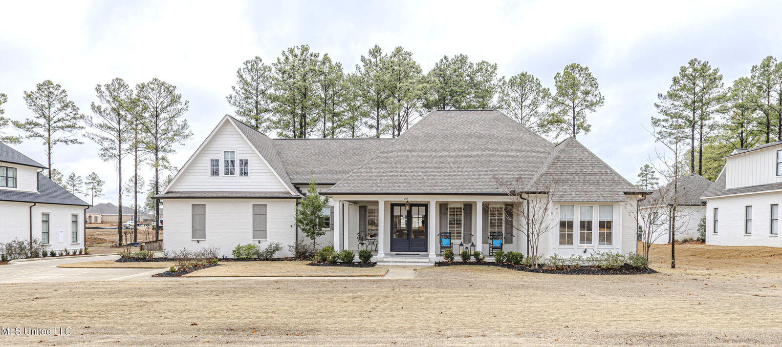 Property Photo:  205 Oakside Trail  MS 39110 