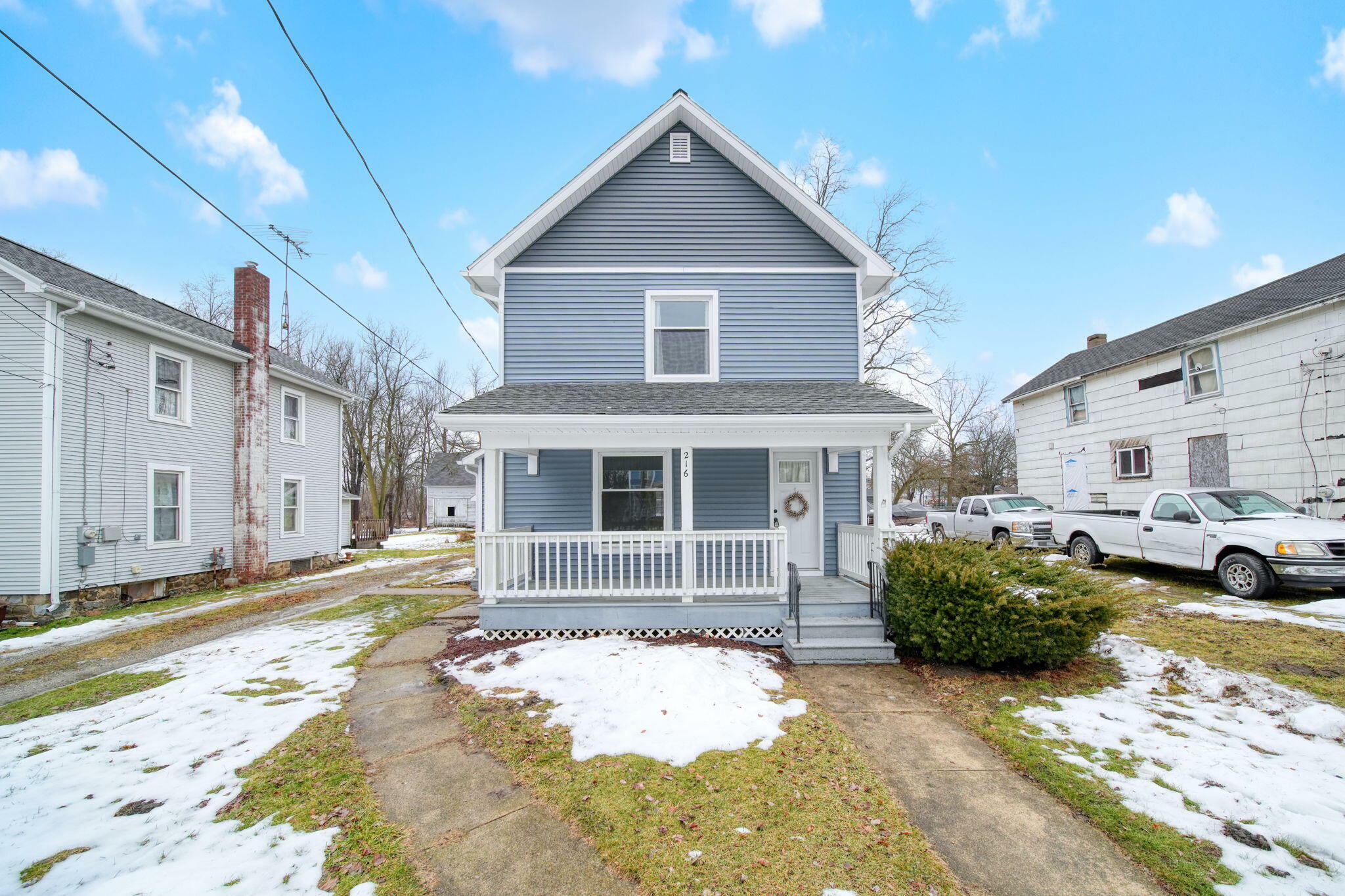 Property Photo:  216 Monroe Street  MI 49230 