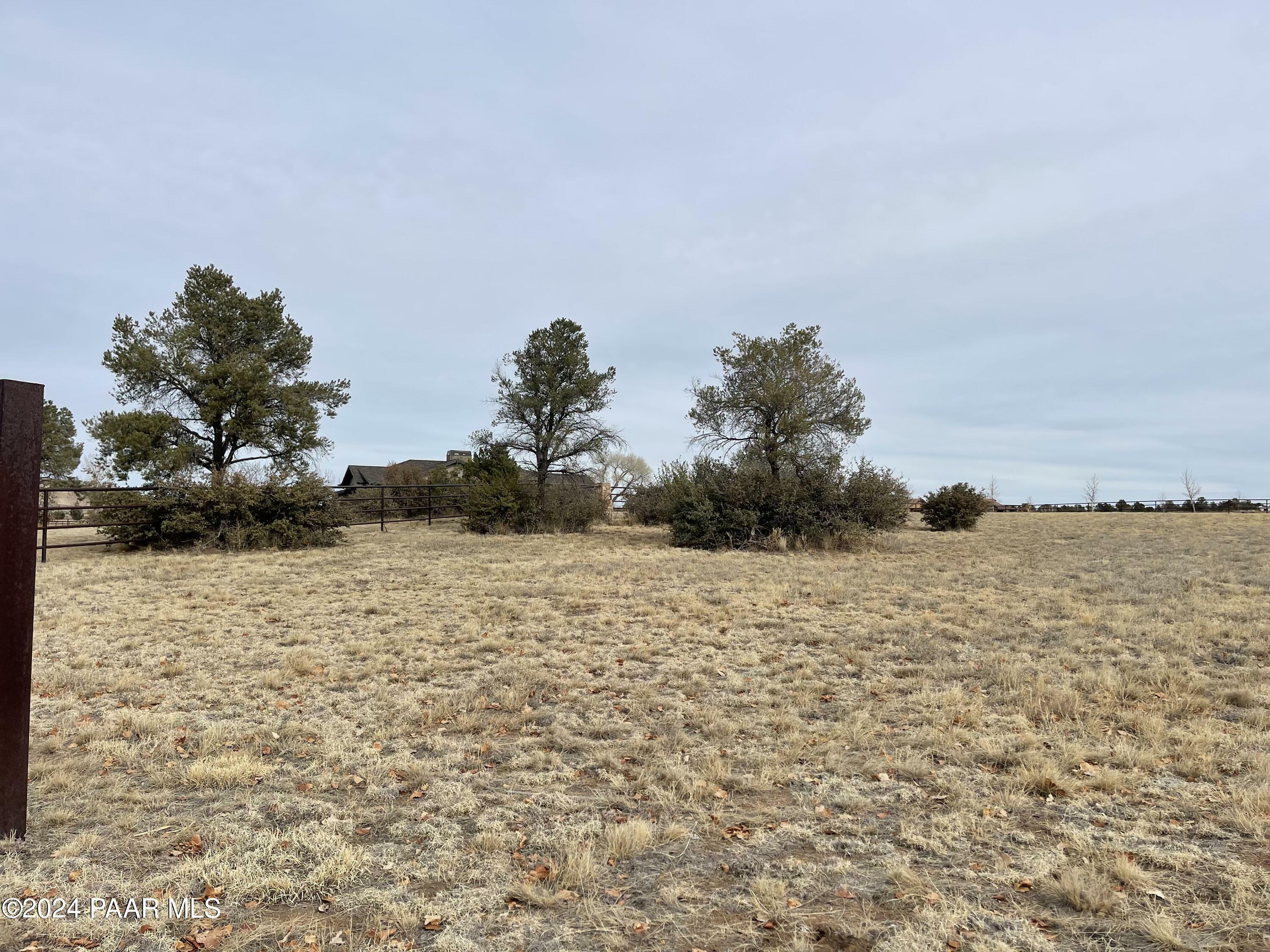 Property Photo:  9899 N American Ranch Road  AZ 86305 