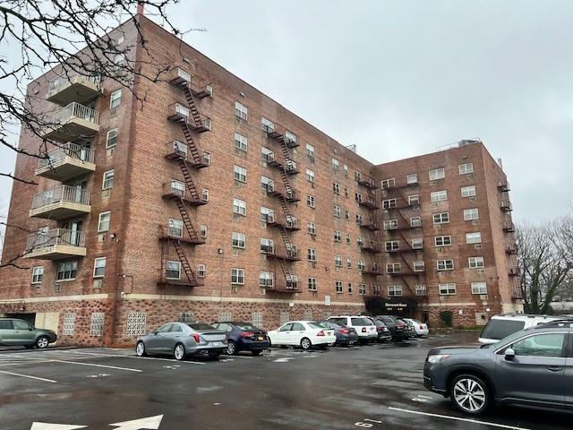 20 Secor Place 5F  Yonkers NY 10704 photo