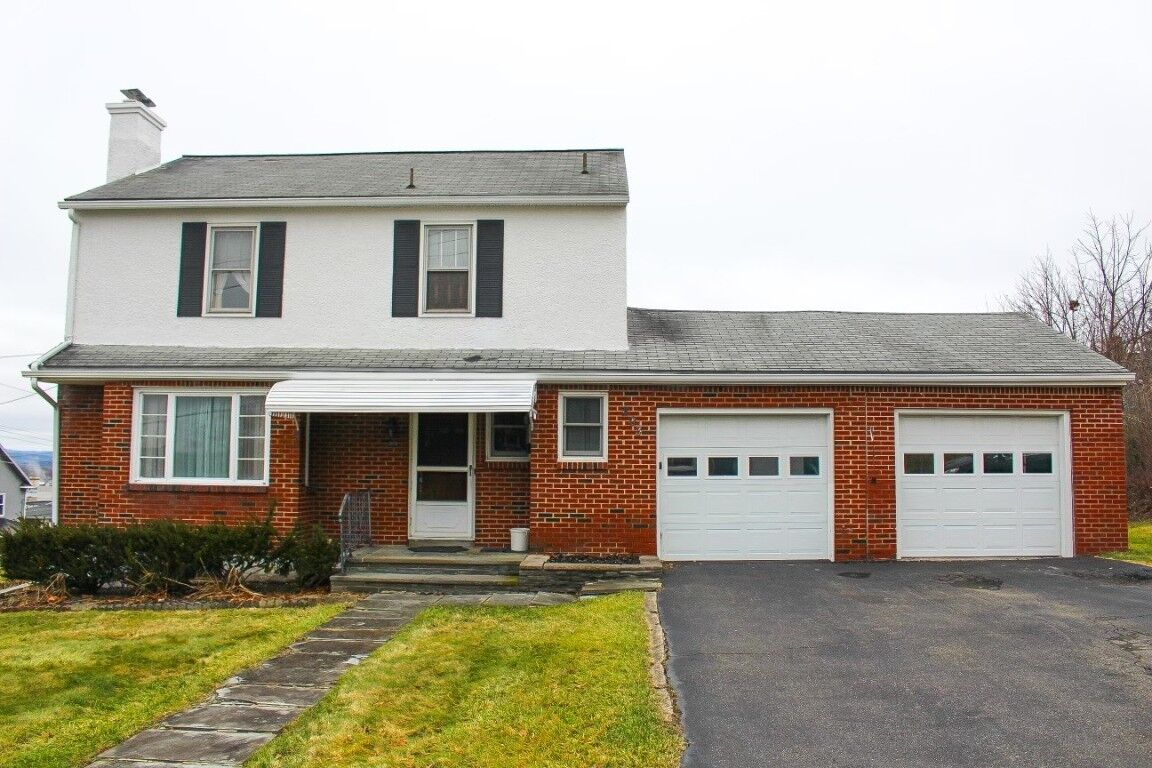 3 bed Endwell home for sale 203 Pierce Street, Endwell, NY 13760