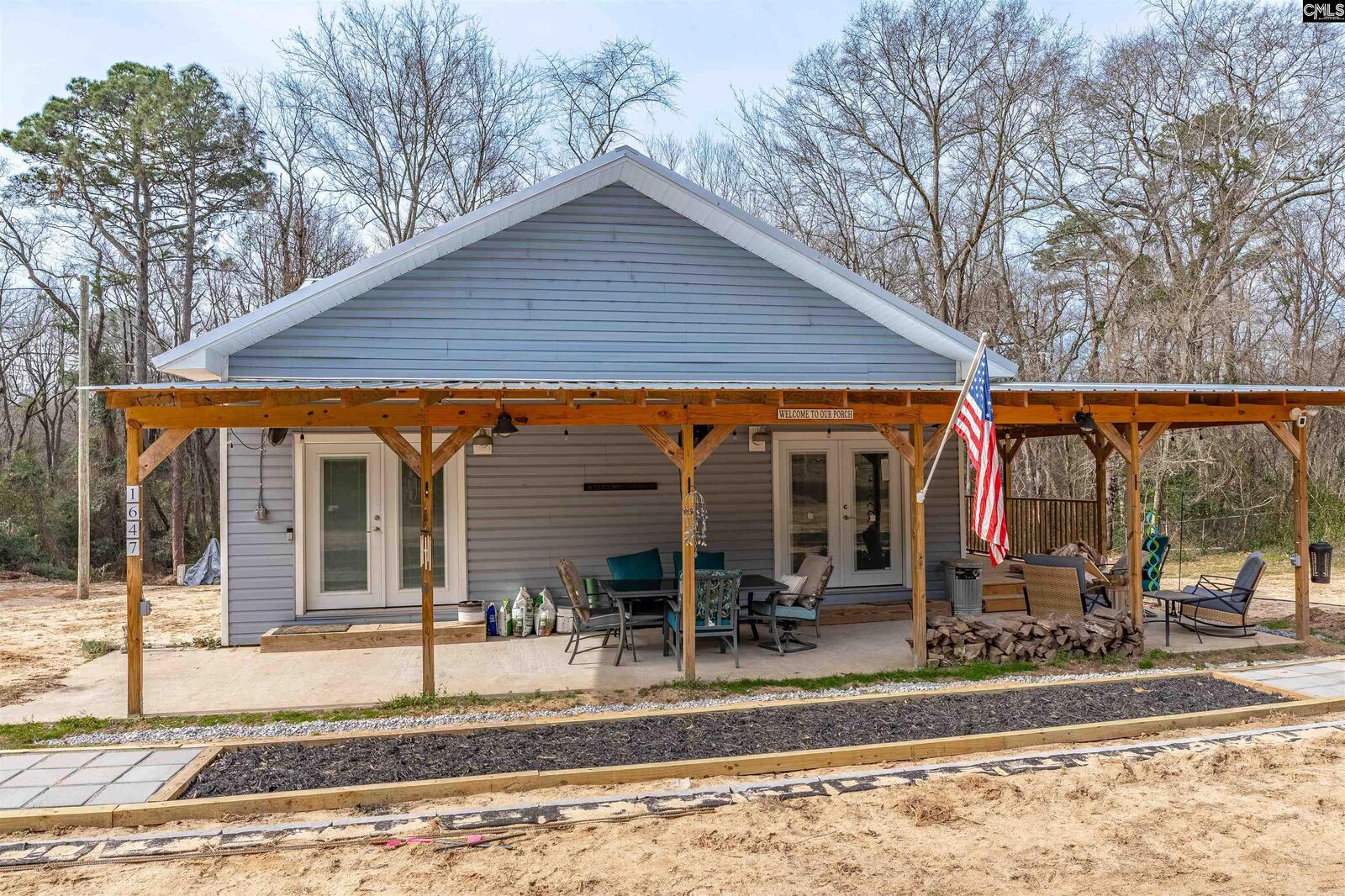 Property Photo: 1647 Charles Town Road SC 29070