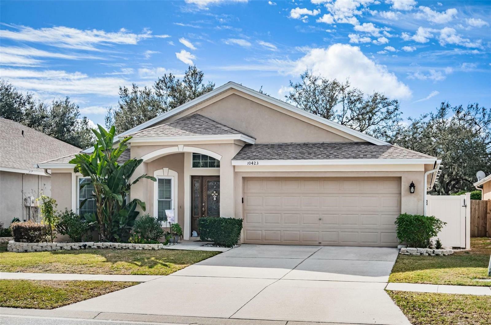 Property Photo:  10423 Soaring Eagle Drive  FL 33578 