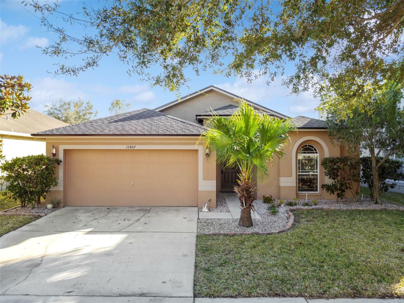 Property Photo:  11407 Flora Springs Drive  FL 33579 