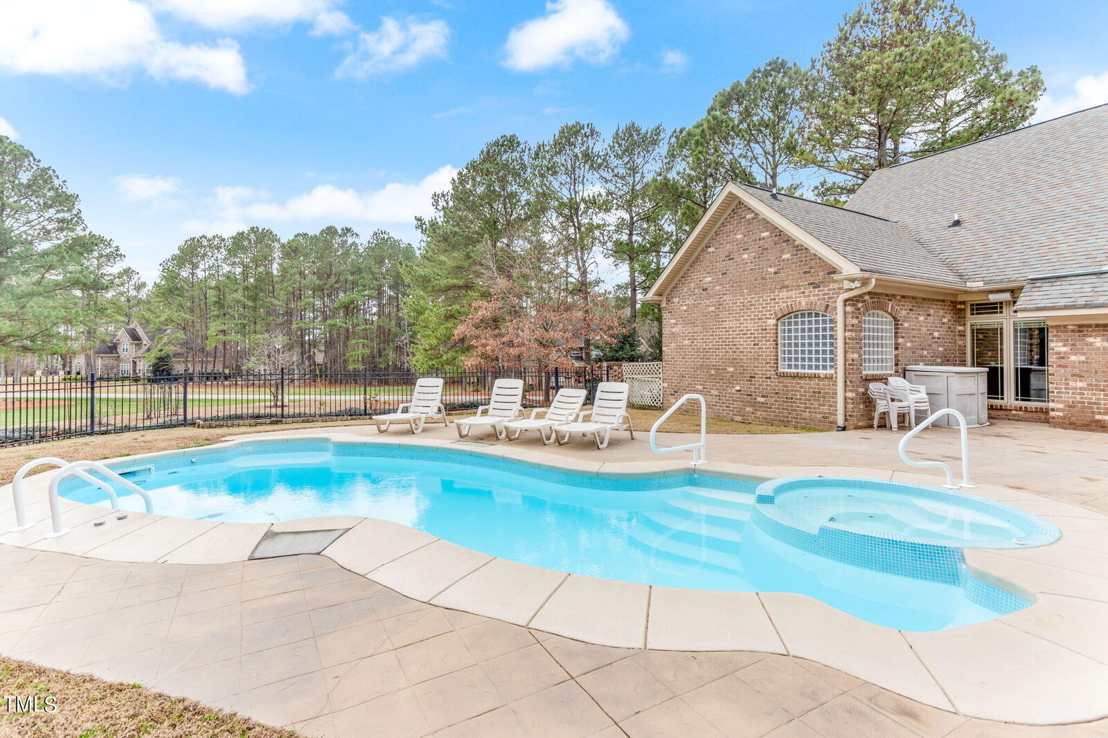 Property Photo: 2200 Virginia Dare Place NC 27610