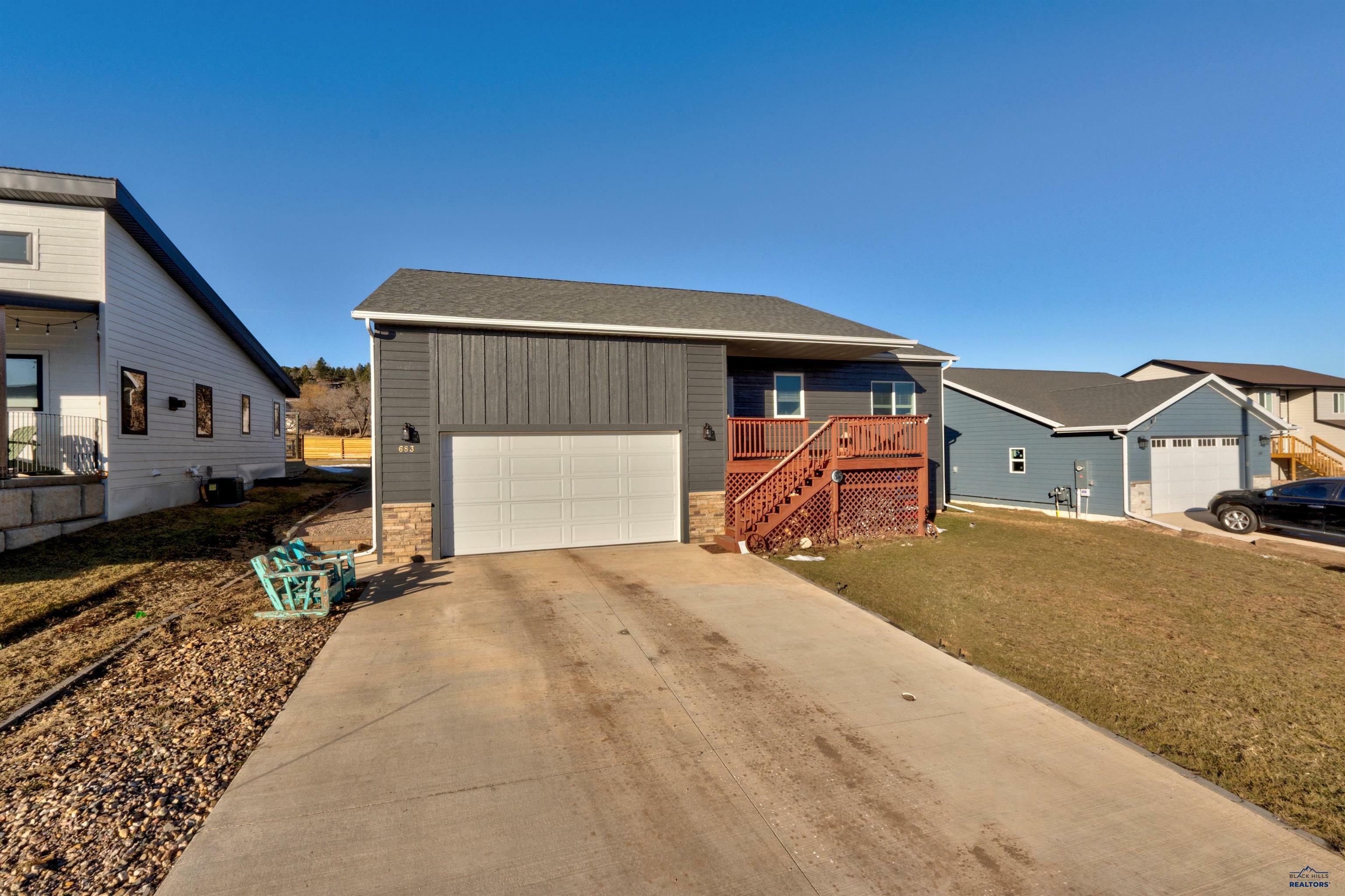 Property Photo:  683 Teton Way  SD 57793 