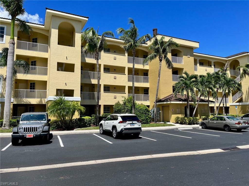 Property Photo: 1799 Four Mile Cove Pkwy 911 FL 33990