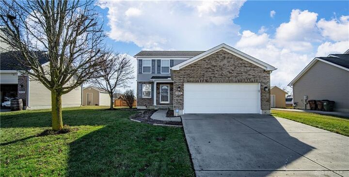112 Cabernet Drive  Englewood OH 45322 photo