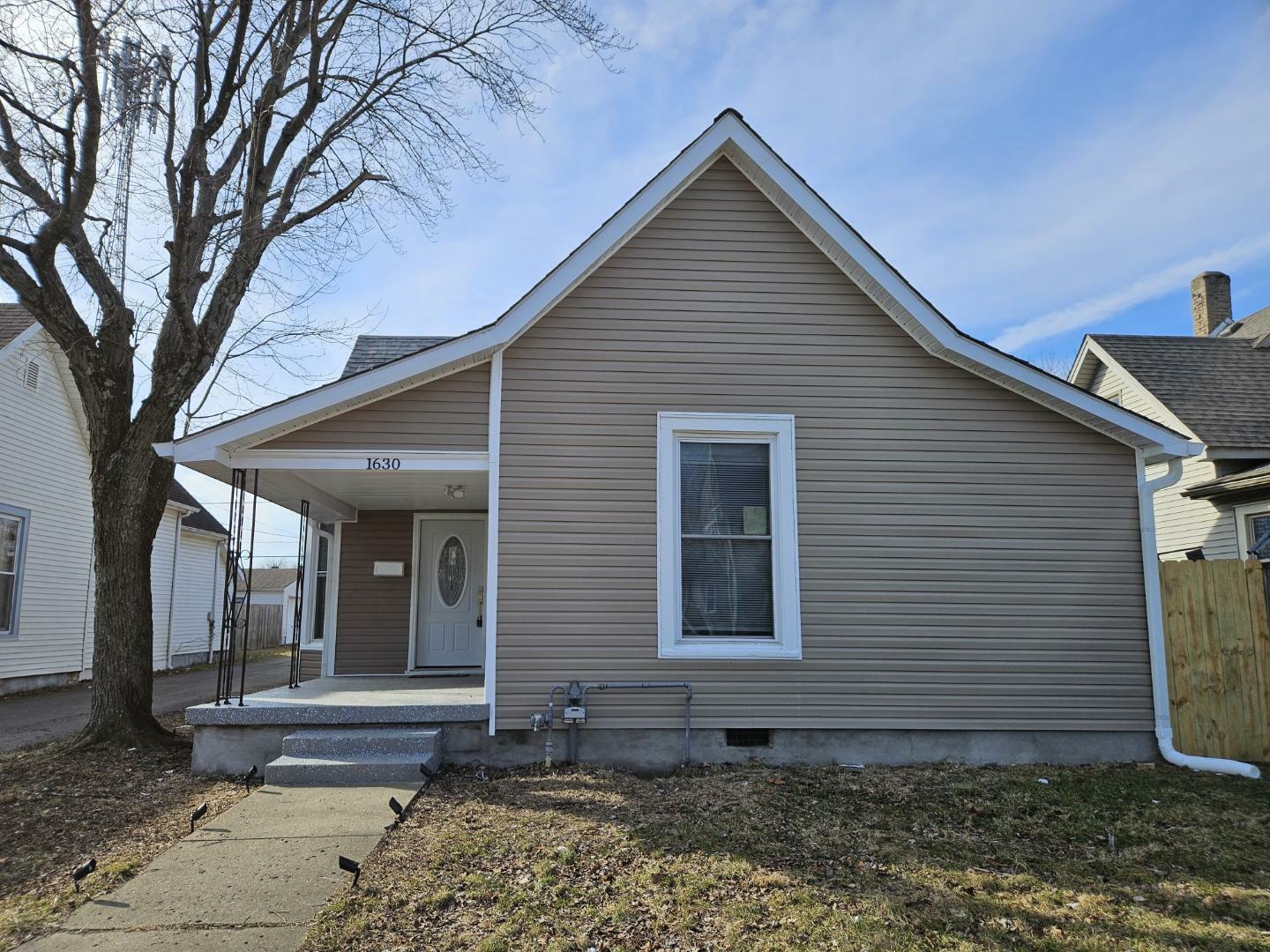 Property Photo: 1630 Union Street IN 47201