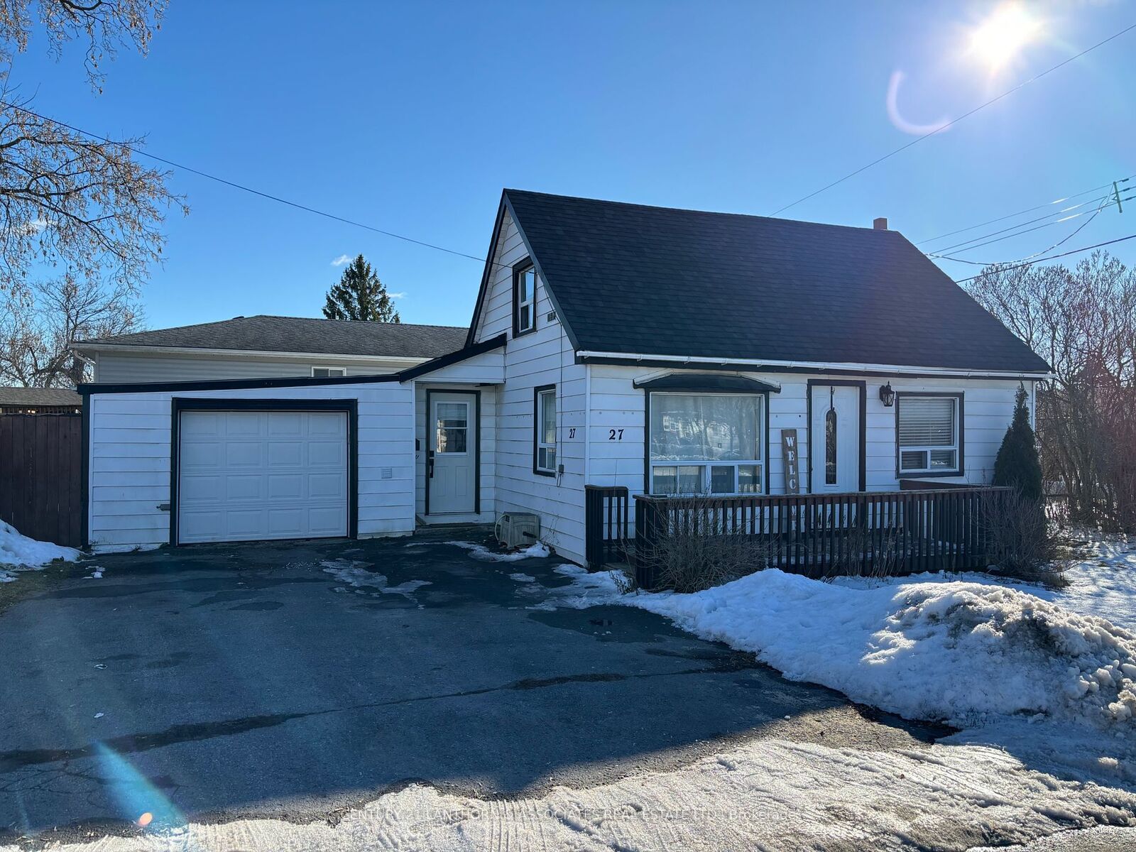 Property Photo: 27 North Murray St ON K8V 2E2