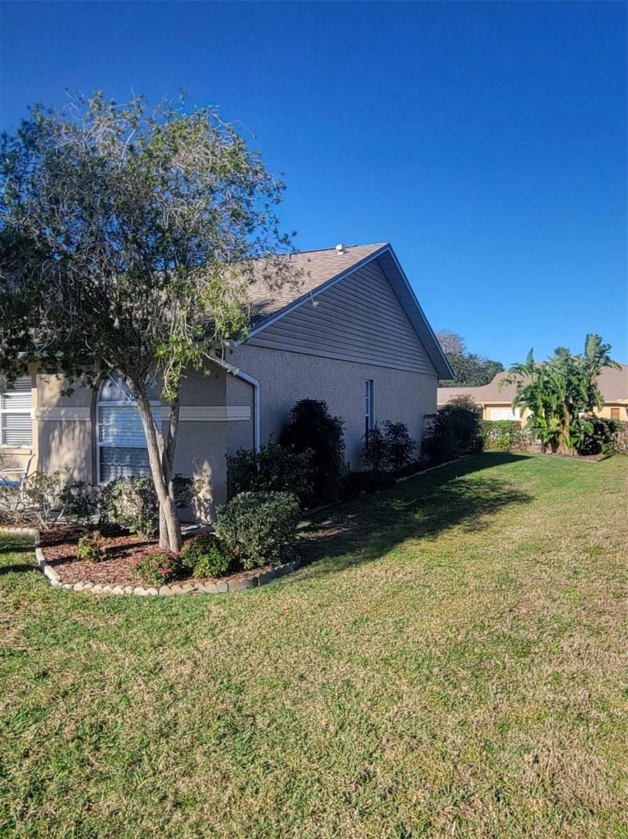 Property Photo:  5327 El Cerro Drive  FL 34655 