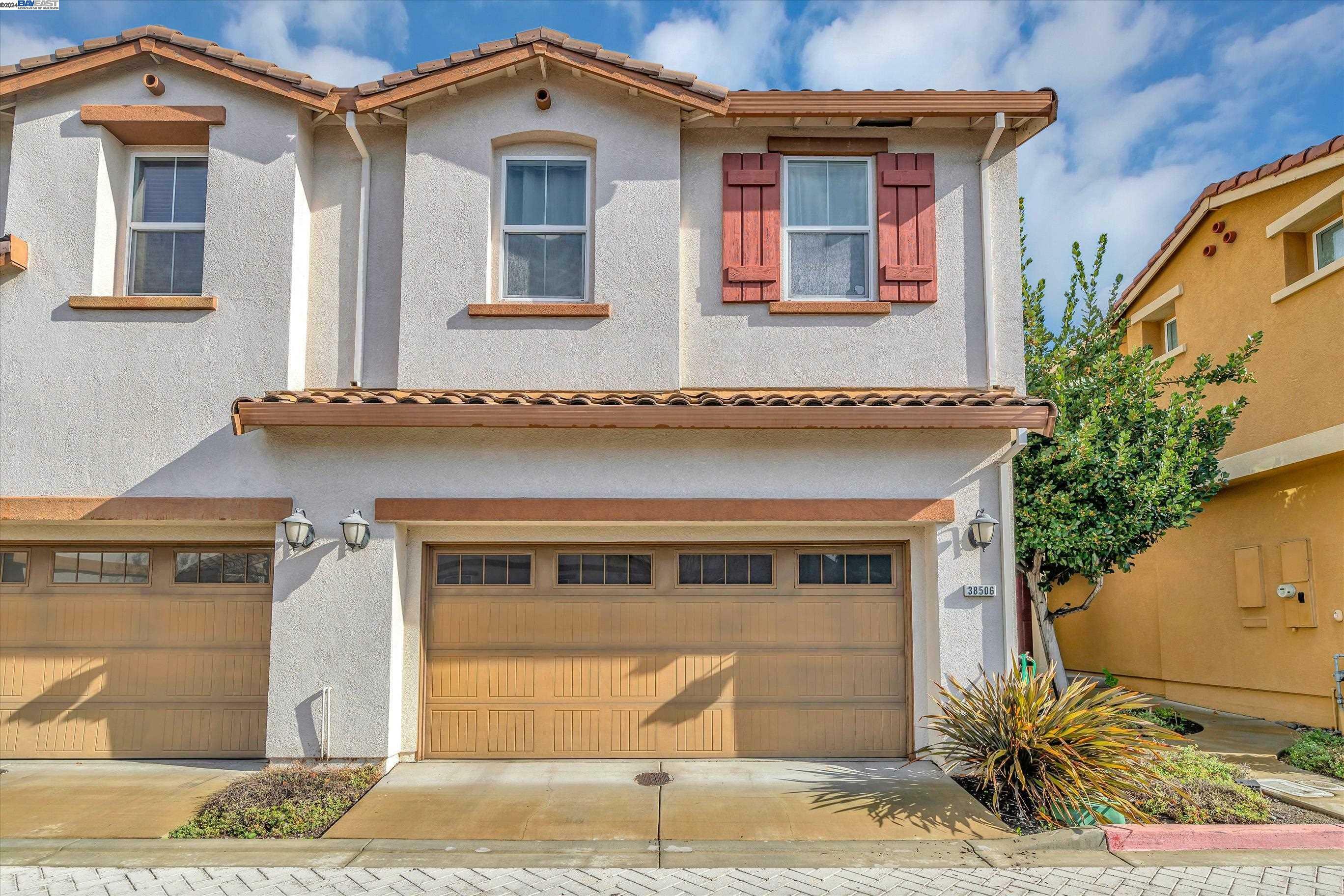Property Photo: 38506 Gary Lee King Ter CA 94536