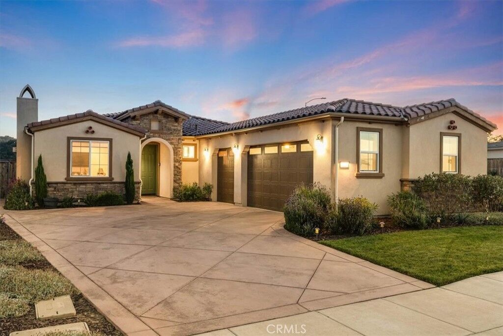 Property Photo:  1220 Sage Crest Drive  CA 93455 