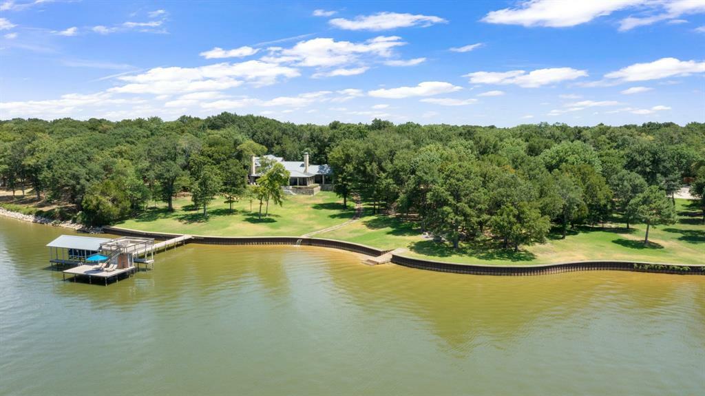 Property Photo:  19116 Peaceful Woods Drive  TX 75124 