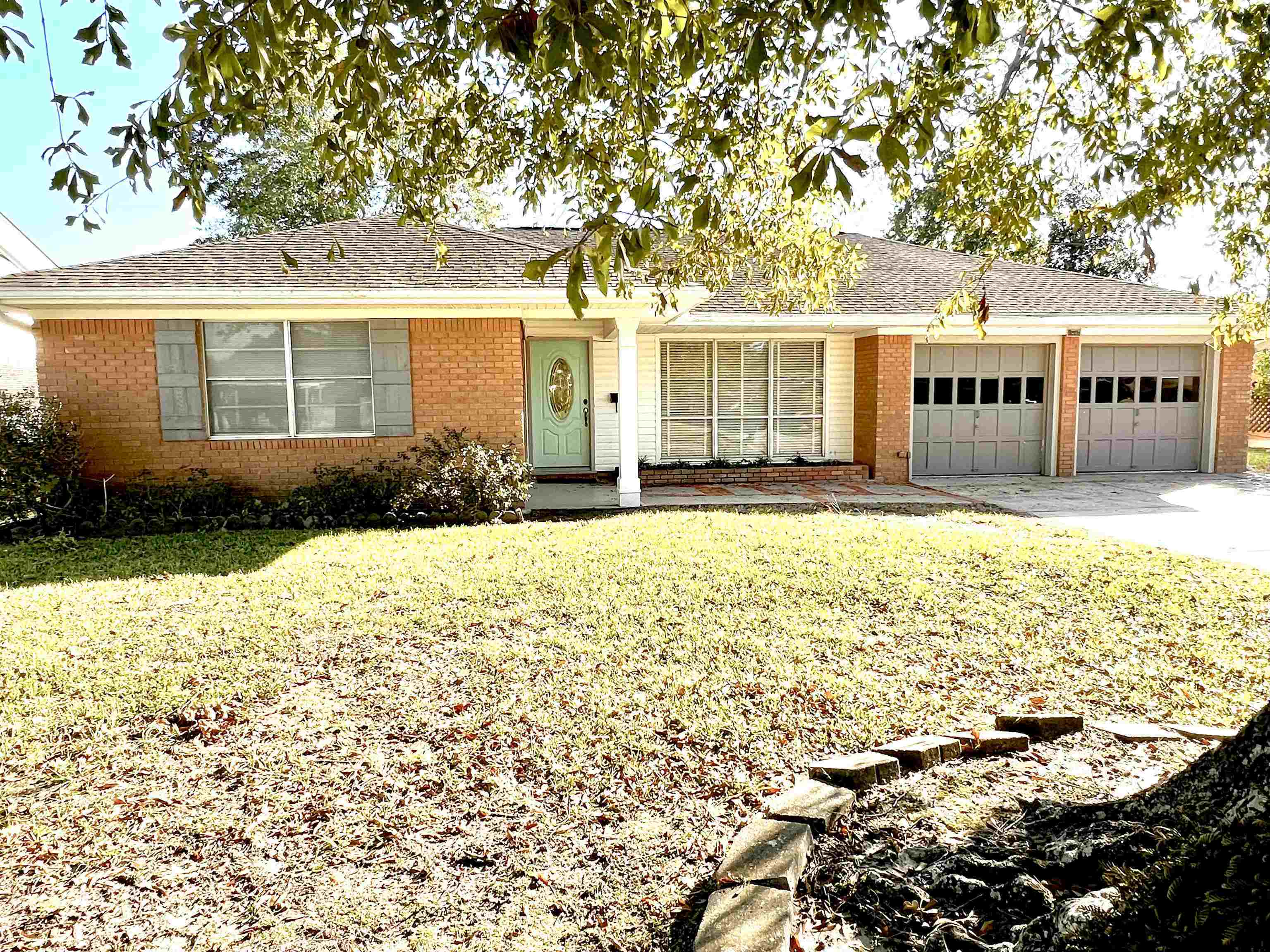 Property Photo:  5285 Swallow  TX 77707 