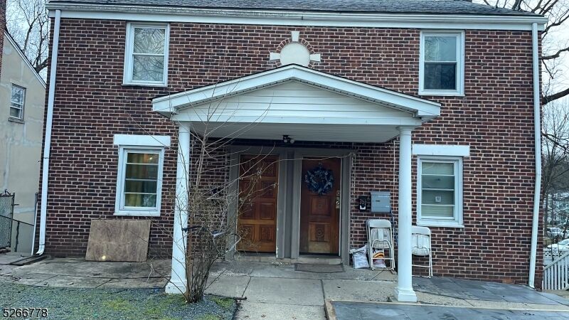 Property Photo:  356 S Center St 2  NJ 07050 
