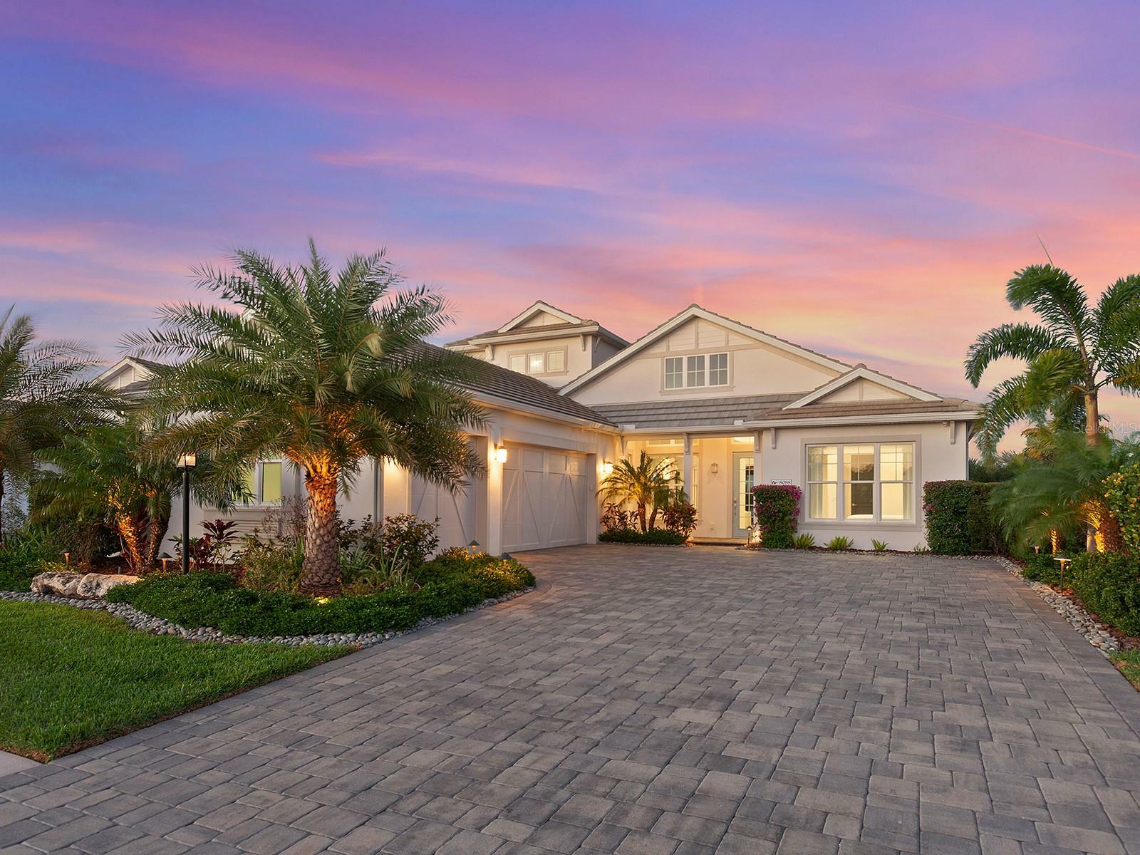 Property Photo:  8088 Grande Shores Drive  FL 34240 