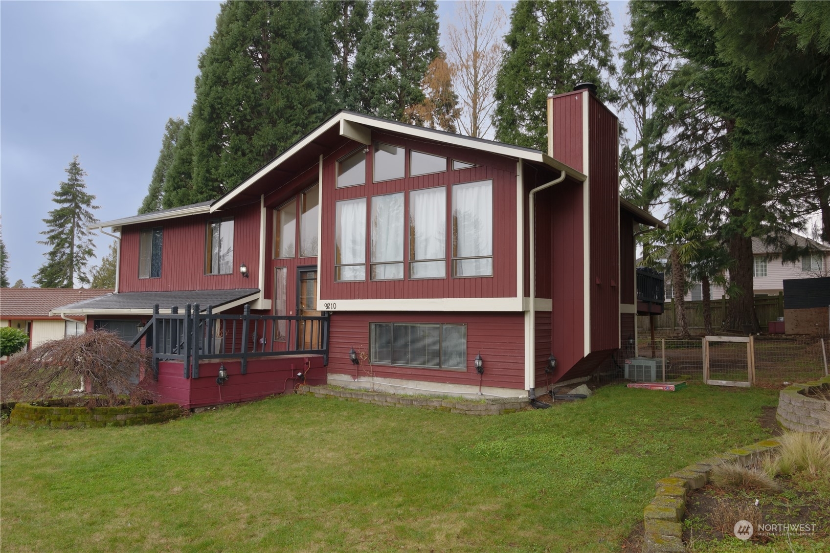 Property Photo: 9210 S 239th Street WA 98031