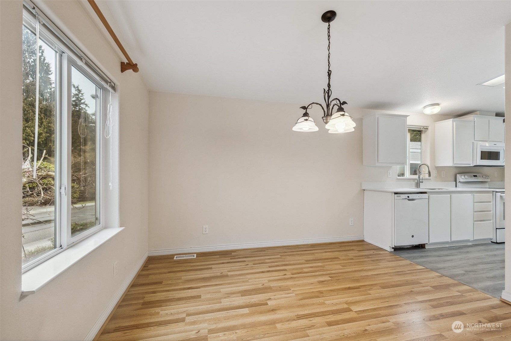 Property Photo:  23825 15th Avenue SE 29  WA 98021 