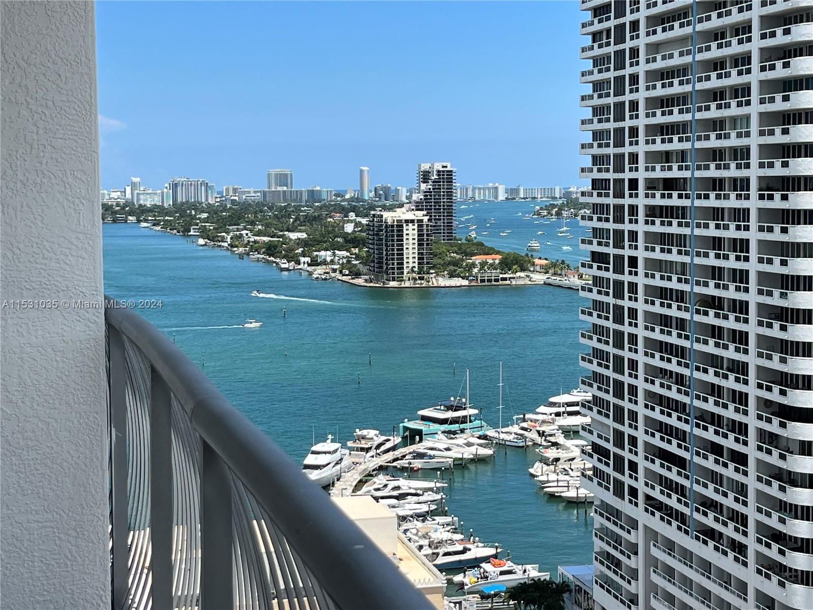 Property Photo: 1750 N Bayshore Dr 2108 FL 33132