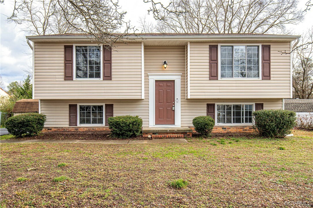 Property Photo:  15811 Tinsberry Place  VA 23834 