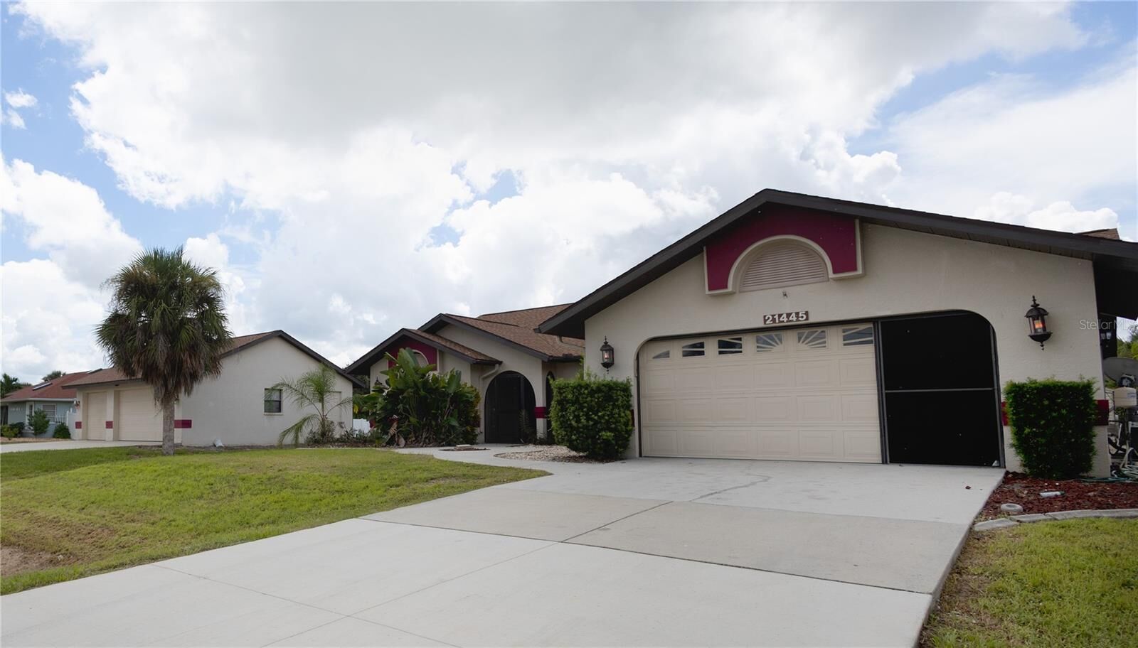 Property Photo:  21445 Peachland Boulevard  FL 33954 