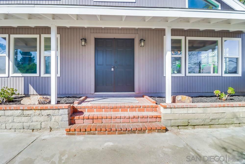 Property Photo:  9380 Riverview Ave  CA 92040 