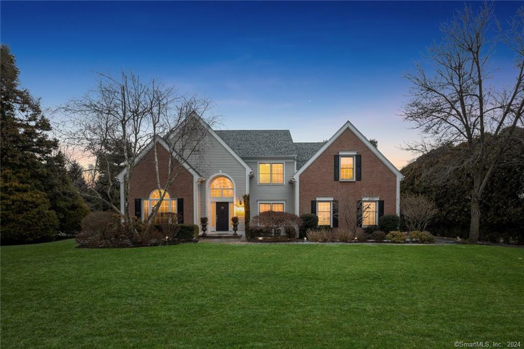 Property Photo: 26 Flower Farm Circle CT 06880
