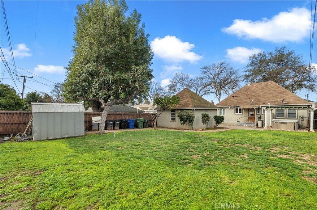 Property Photo:  6226 Acacia Avenue  CA 90601 