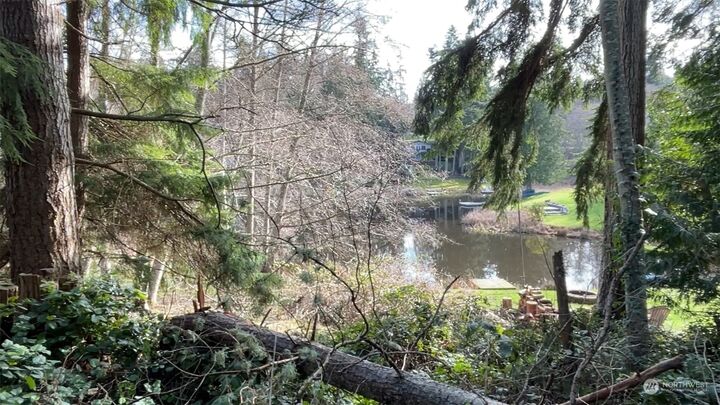 Property Photo:  1126 Honeymoon Lake Drive  WA 98253 