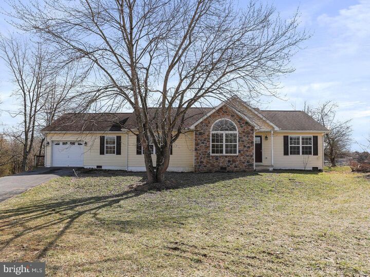 19 Tie Run Road  Martinsburg WV 25401 photo