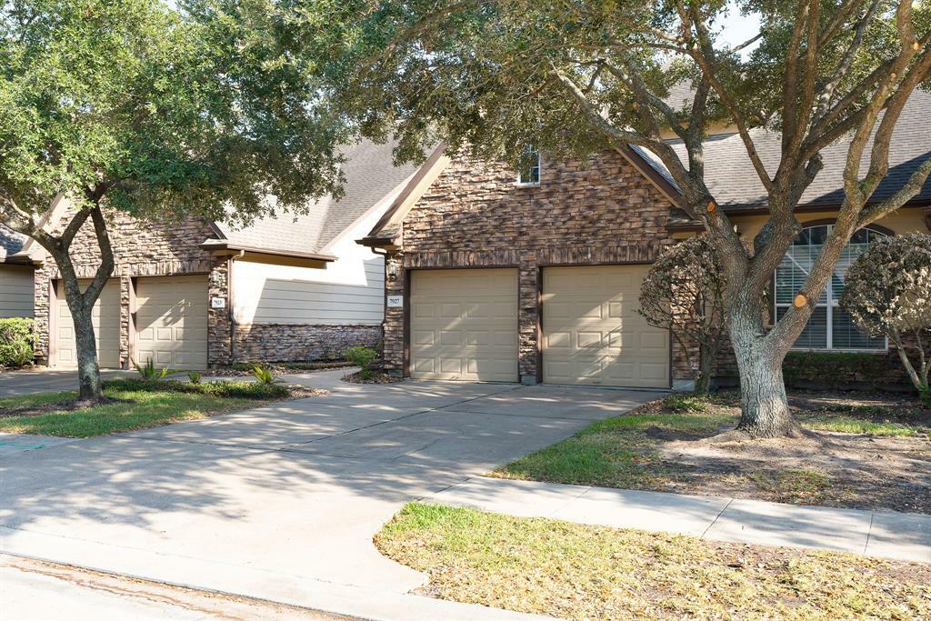 Property Photo:  7927 Glenn Cliff Drive  TX 77064 