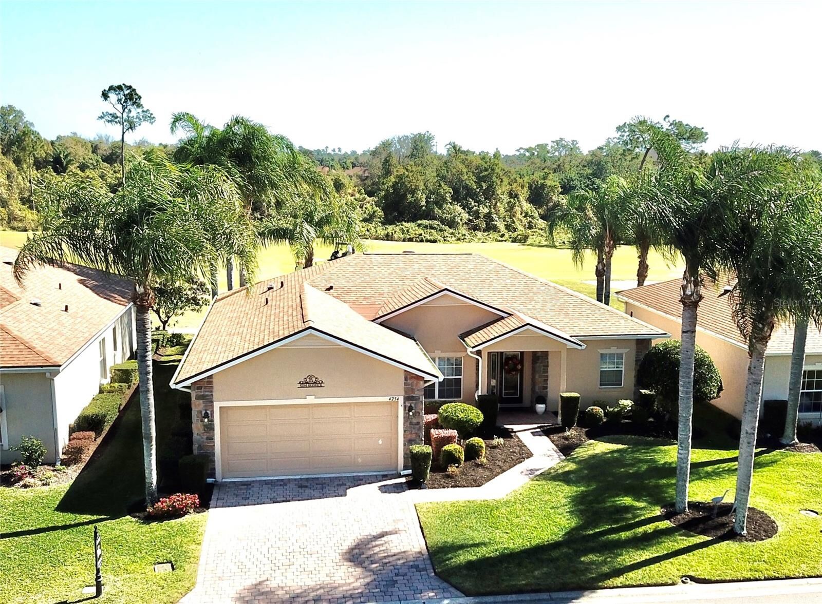 Property Photo:  4254 Berwick Drive  FL 33859 