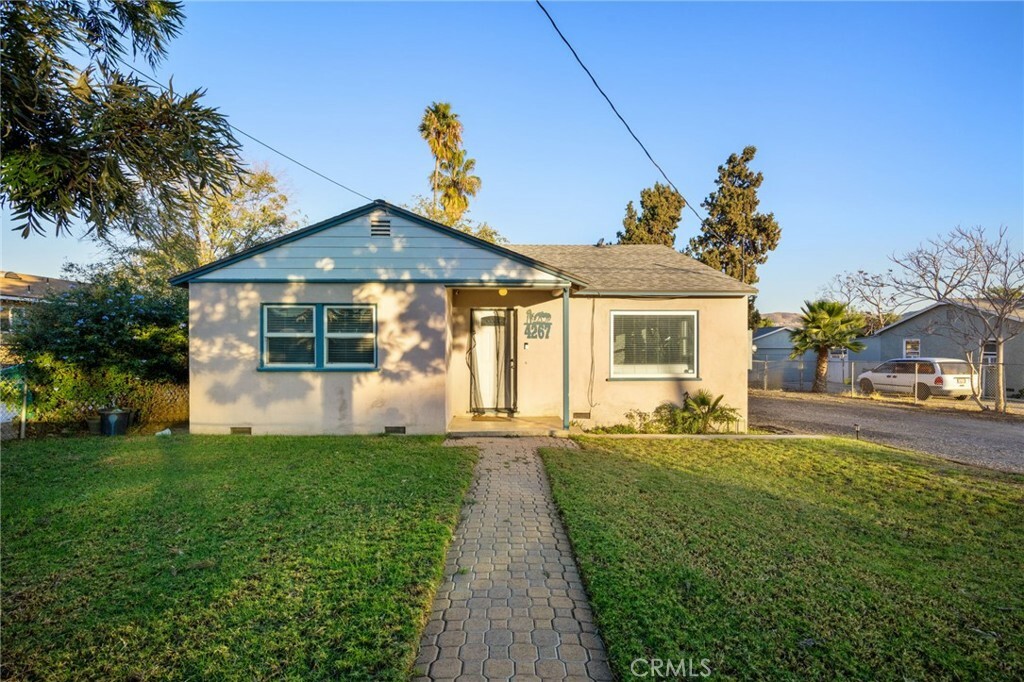 Property Photo:  4267 Woodward Avenue  CA 92860 