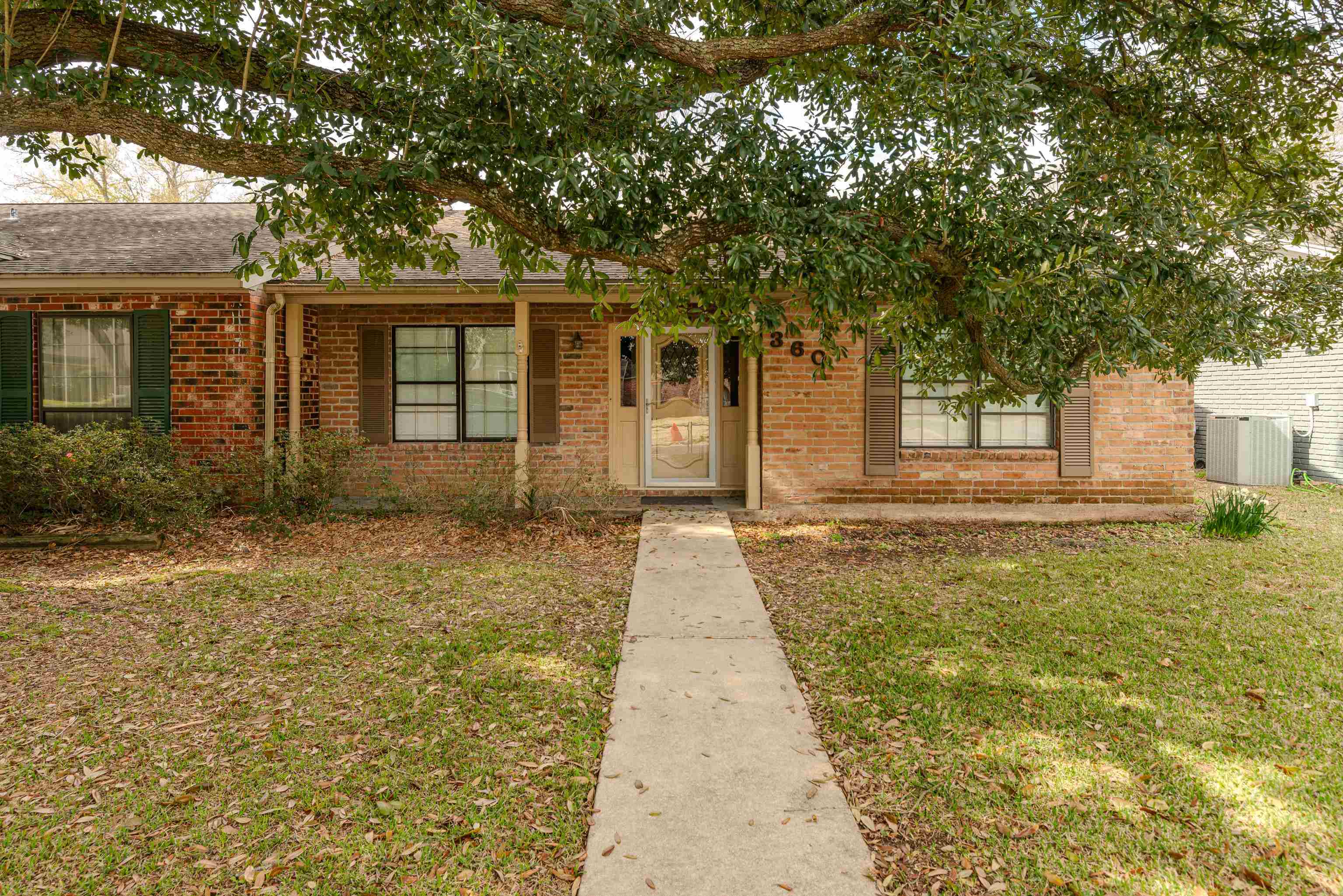 Property Photo:  360 Georgetown St.  TX 77707 