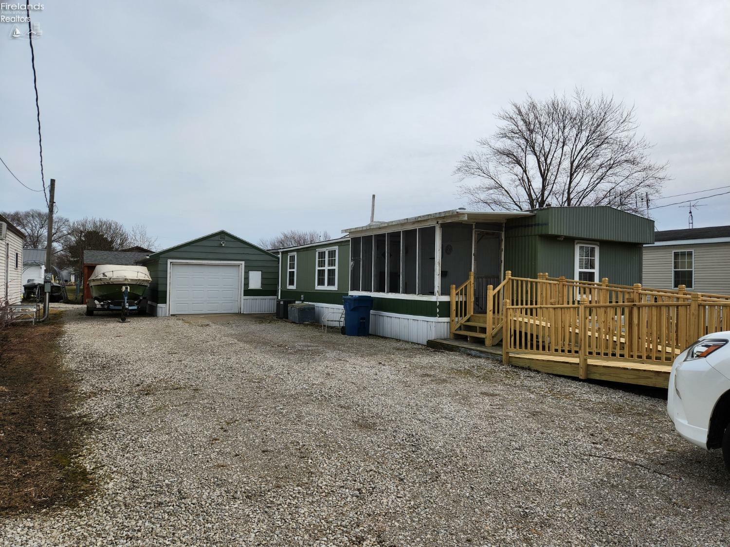 Property Photo:  655 S Streeter Road  OH 43452 