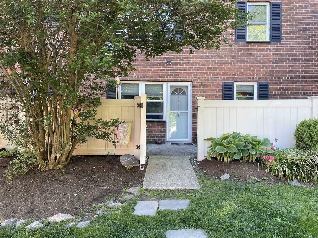 Property Photo: 123 S Highland Avenue 5C2 NY 10562