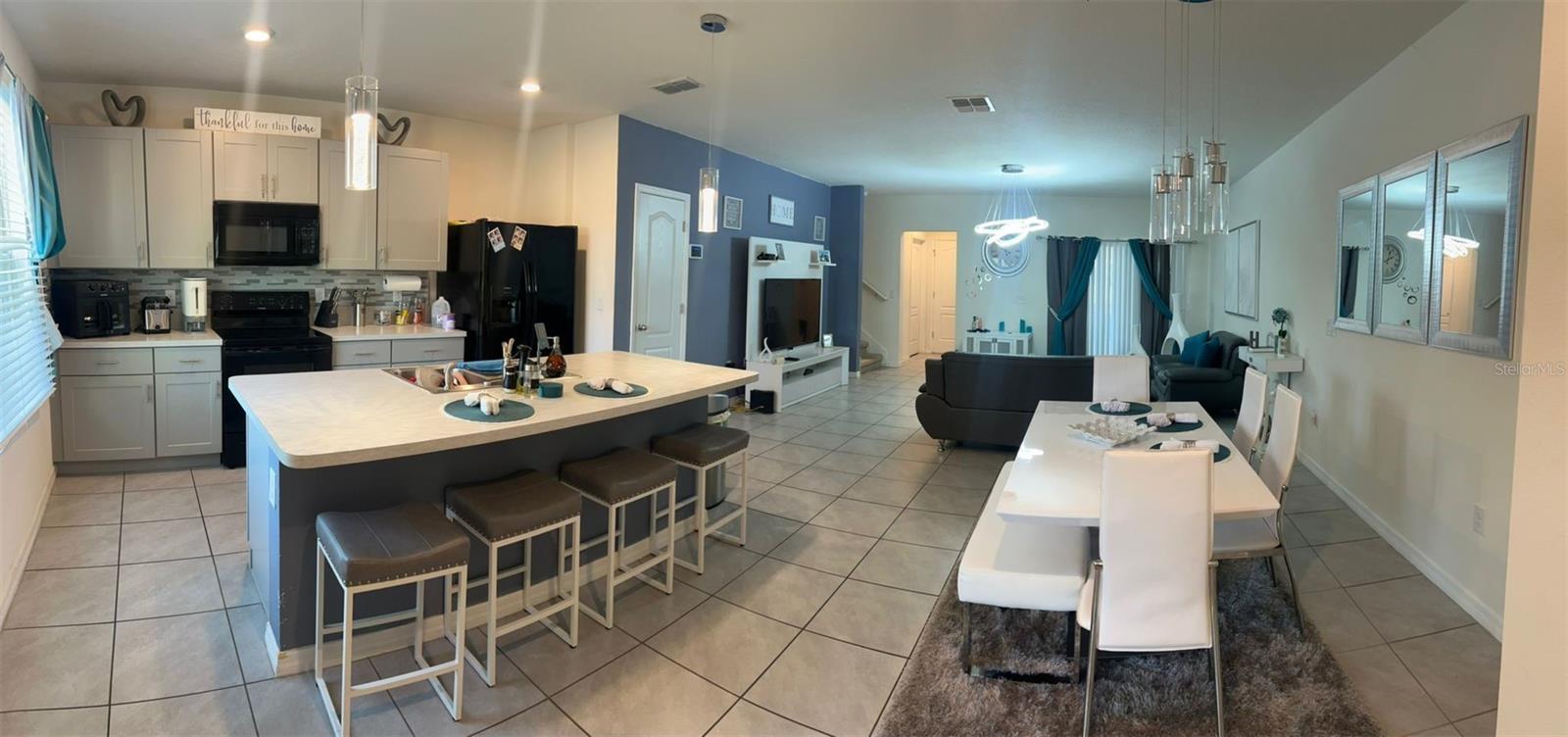 Property Photo: 1884 Red Canyon Drive FL 34744