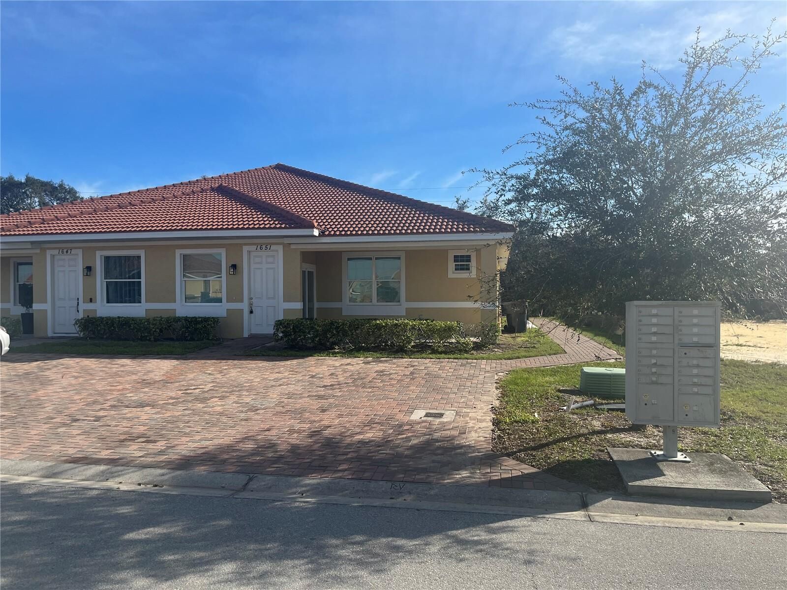 Property Photo:  1651 Cumin Drive  FL 34759 