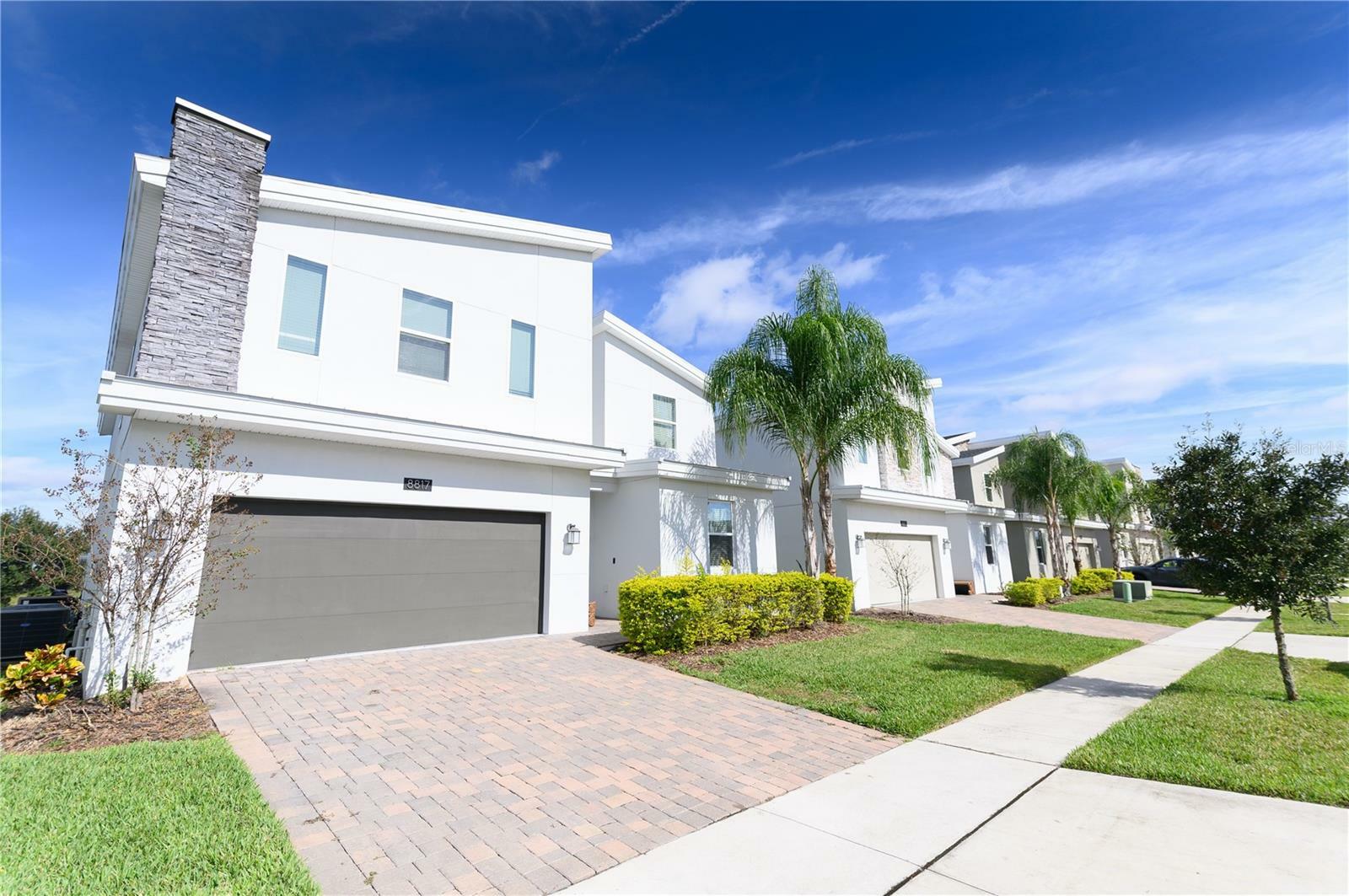 Property Photo:  8817 Cruden Bay Court  FL 33896 