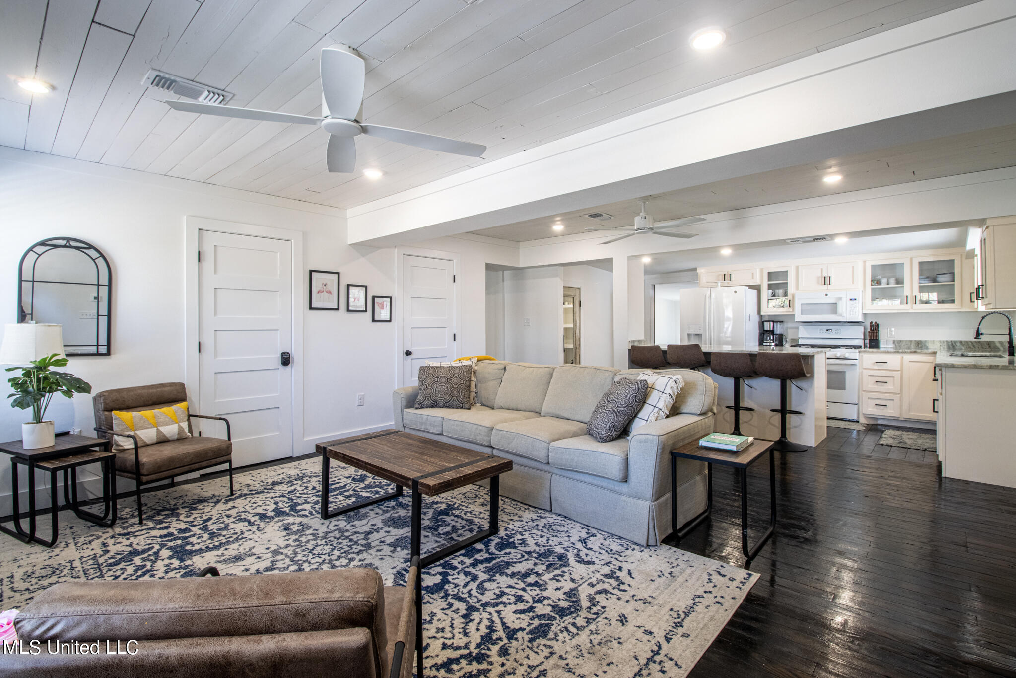 Property Photo: 411 Necaise Street MS 39576