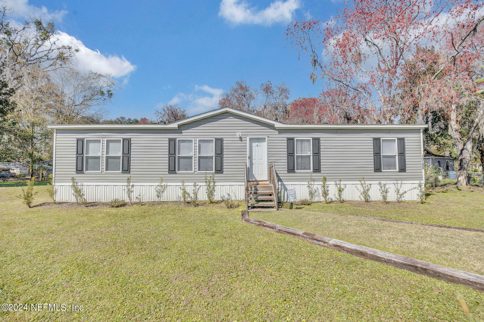 Property Photo:  10166 Macon Road  FL 32219 