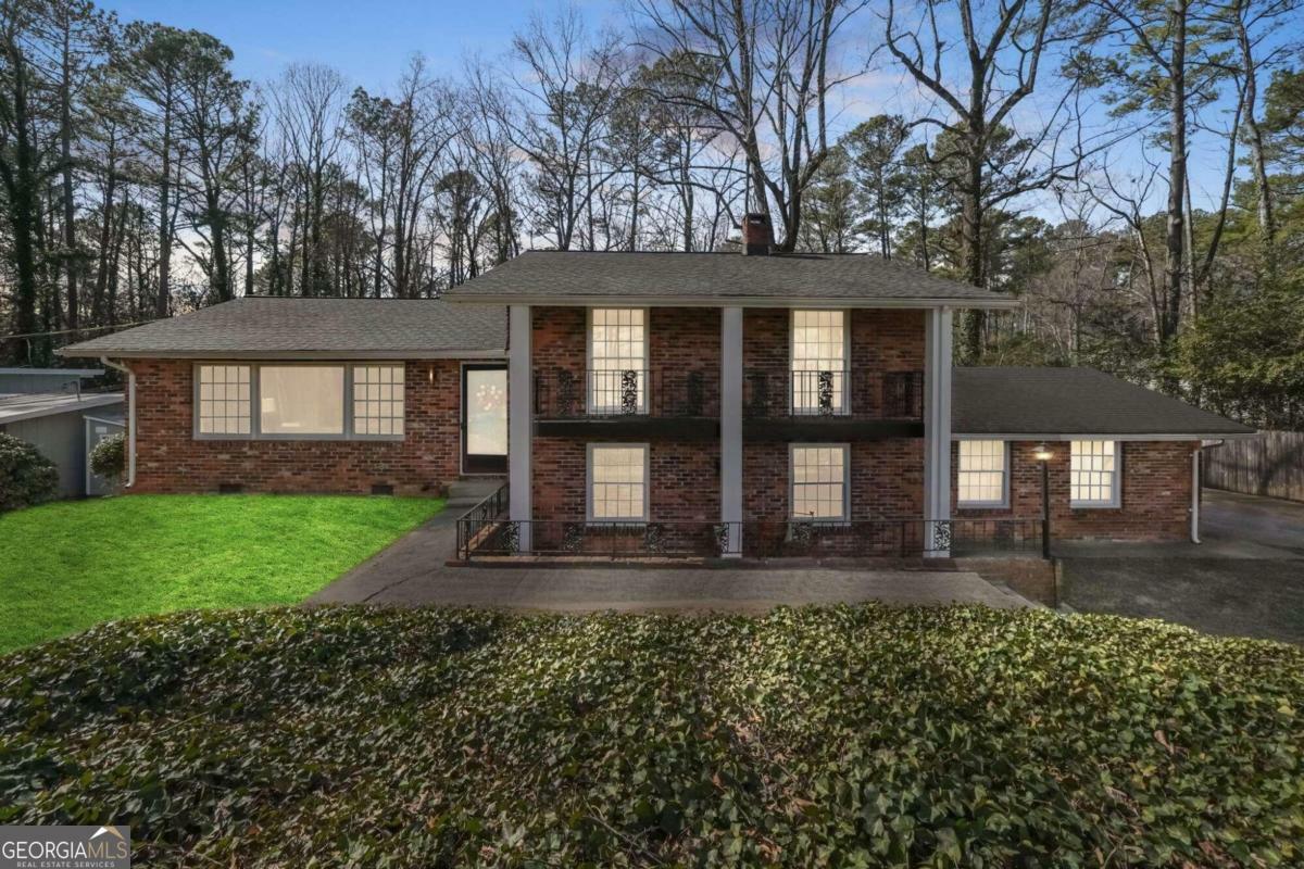 Property Photo:  3750 Summitridge Drive  GA 30340 